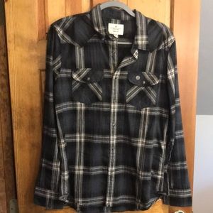 American Eagle Outfitters Button Down Shirt